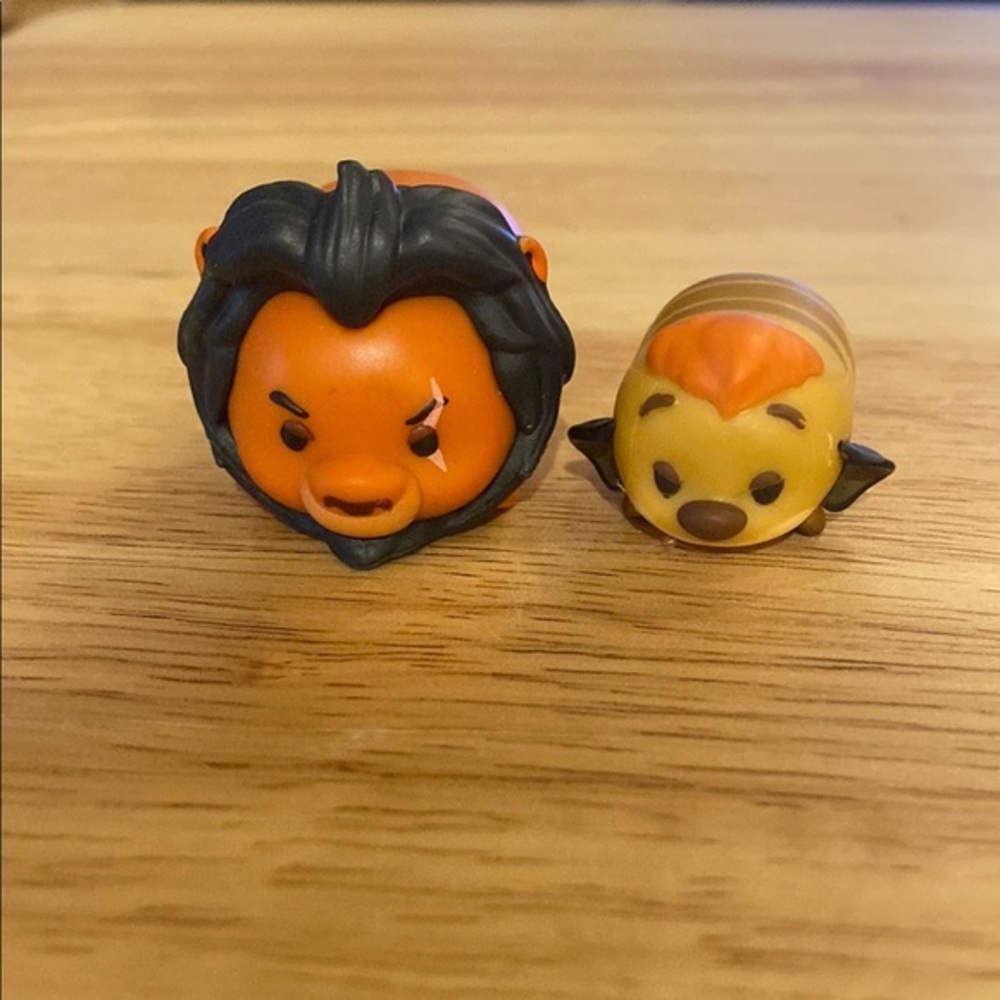 Disney Lion King figures. Scar and Timon Tsum Tsum Figures